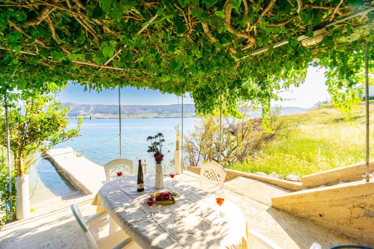 Appartamento Bepic Quiet Location On A Beautiful Bay Metajna Esterno foto