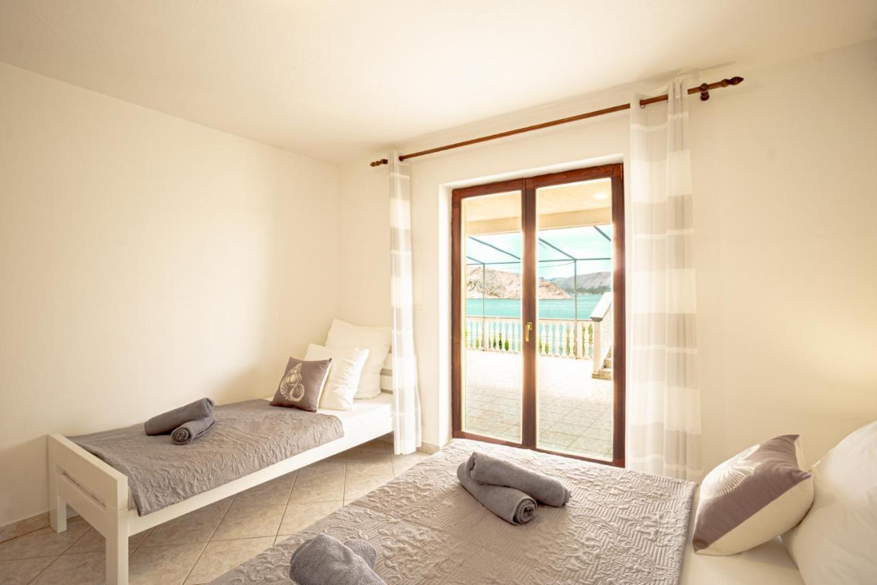 Appartamento Bepic Quiet Location On A Beautiful Bay Metajna Esterno foto
