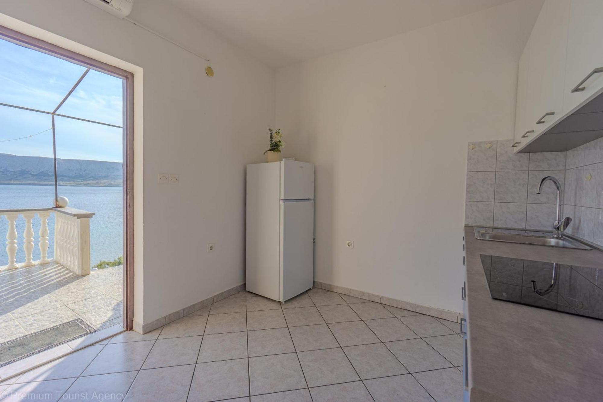 Appartamento Bepic Quiet Location On A Beautiful Bay Metajna Esterno foto